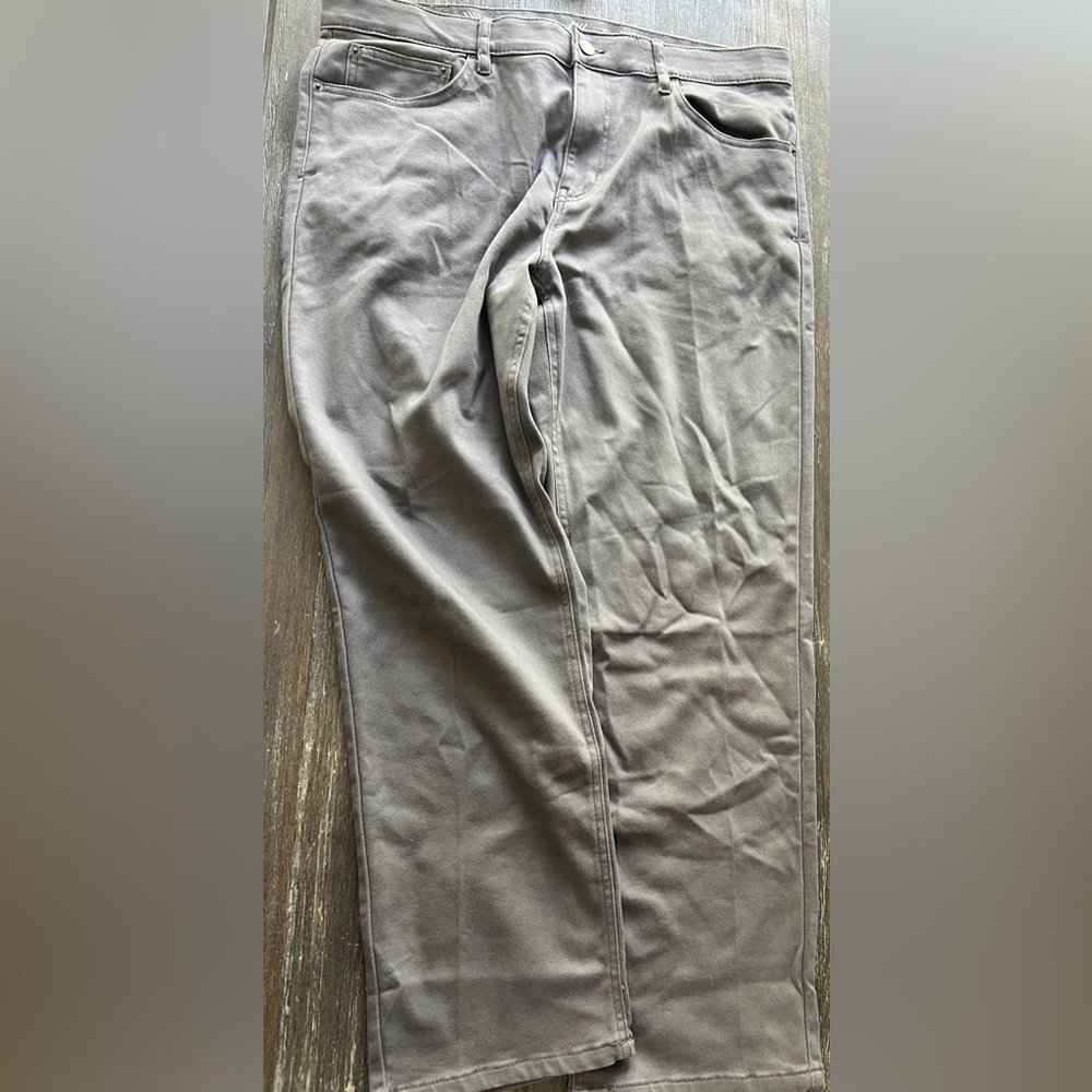 IZOD COTTON POLY VISCOSE SPANDEX PANT. SZ 36